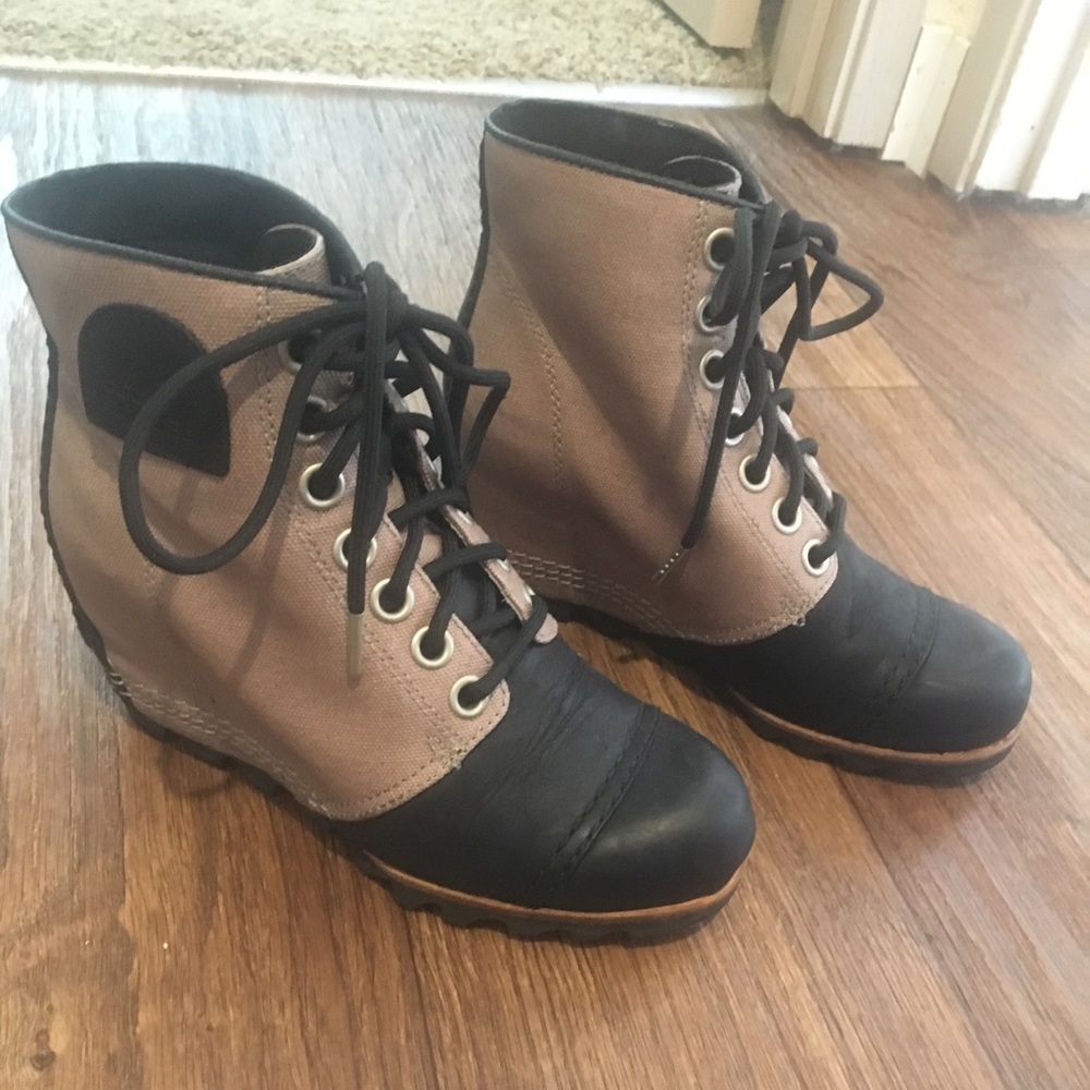 Sorel Shoes